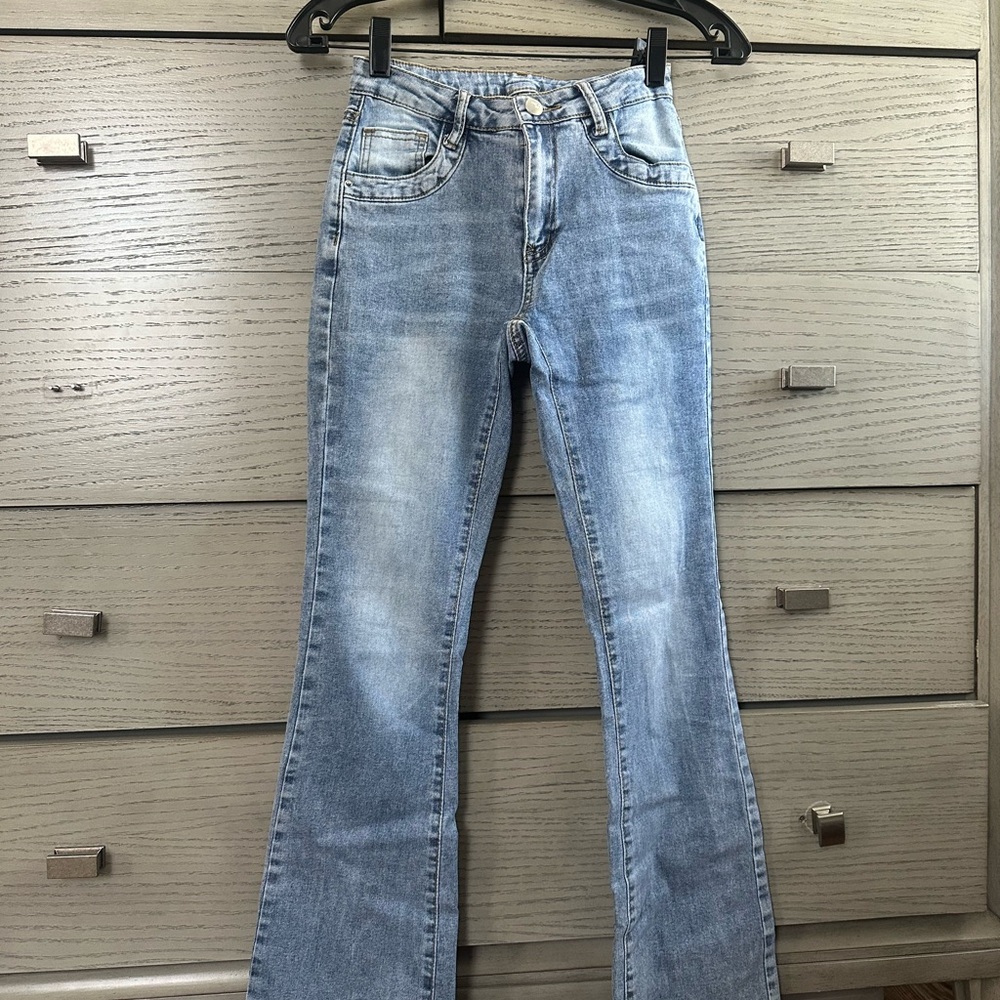 SHEIN Classic Blue Denim Women's Flare Jeans